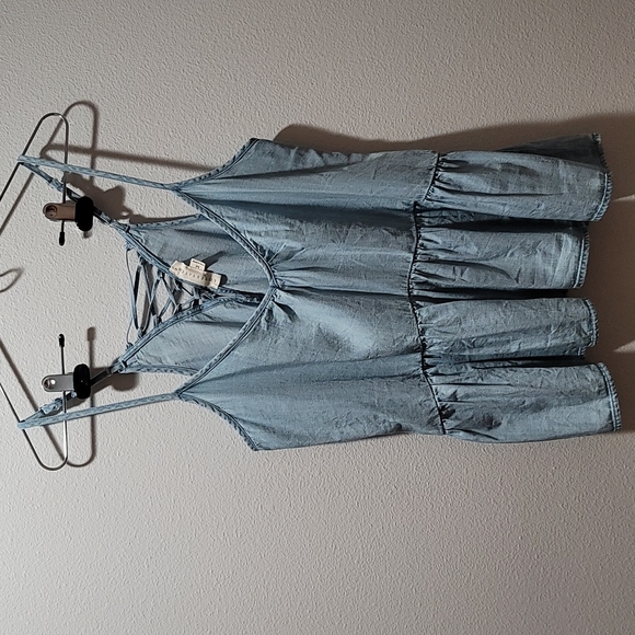 COPY - LOVE STITCH TANK TOP CRISS CROSS SLEEVELESS HIGH NECK BLUE WOMENS MEDIUM… - Picture 11 of 12